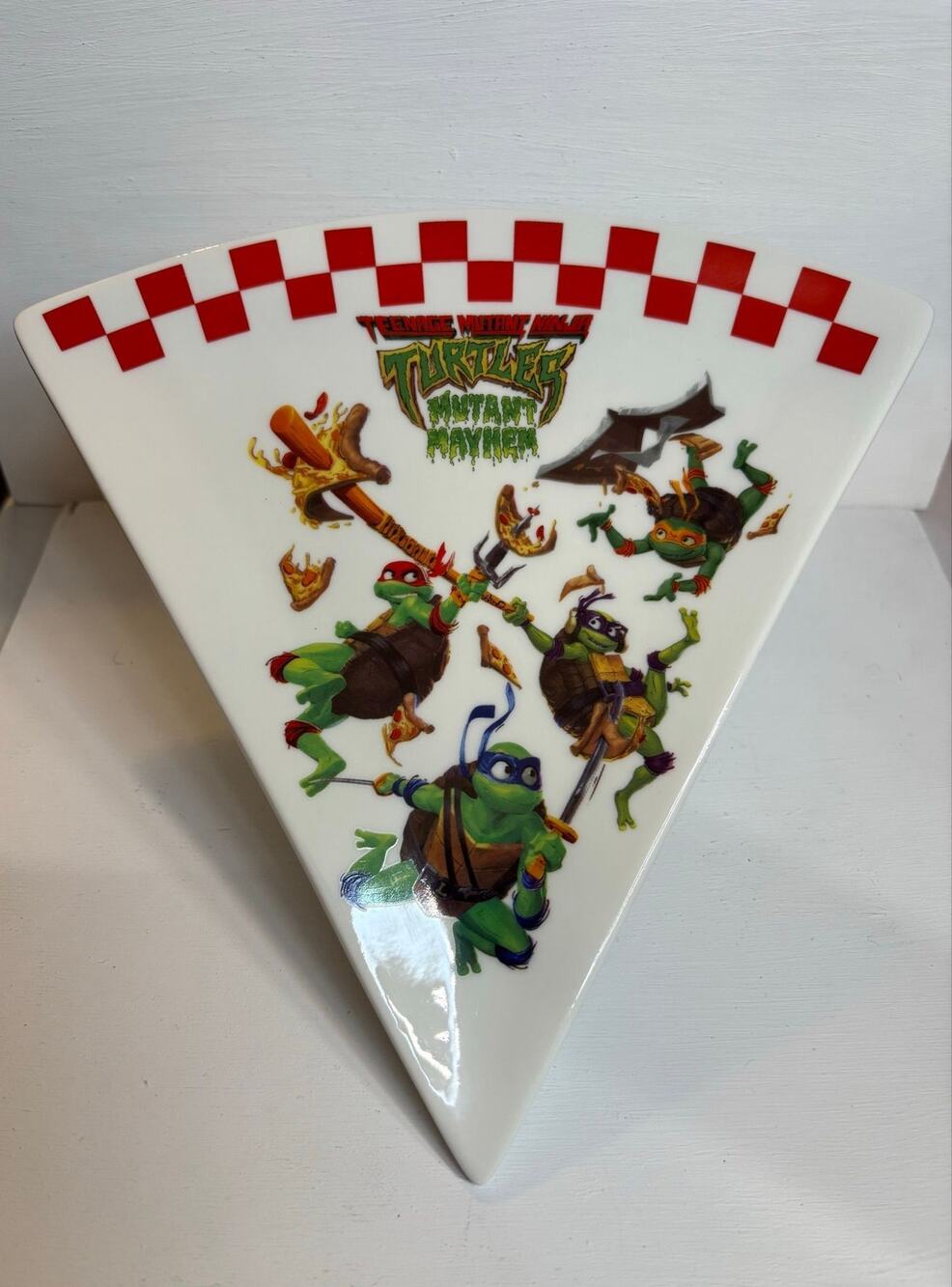 Nickelodeon~TEENAGE MUTANT NINJA TURTLES~Pizza Slice Shaped Plate